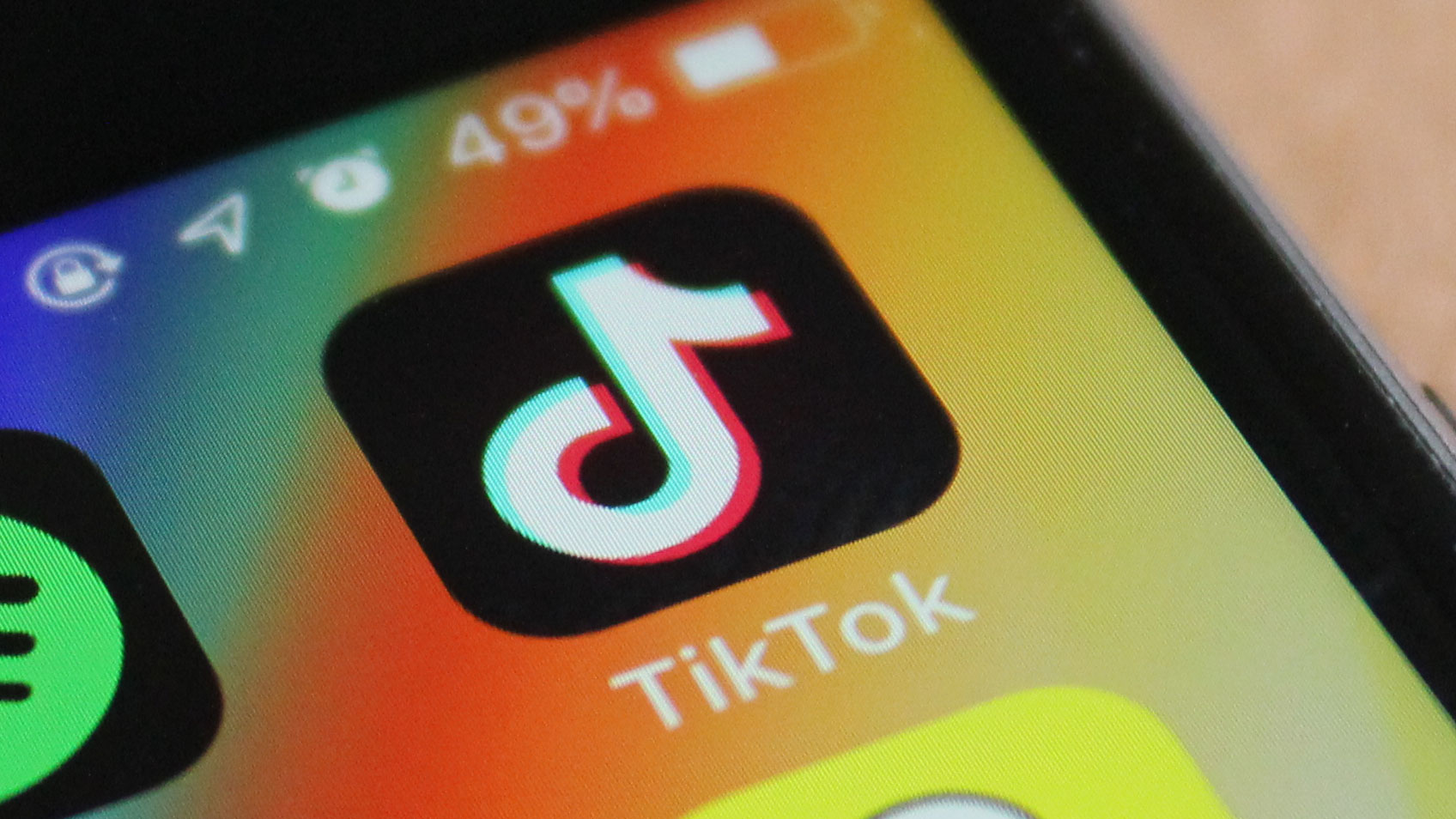 Twitter se une a Instagram para copiar los videos de reacción de TikTok